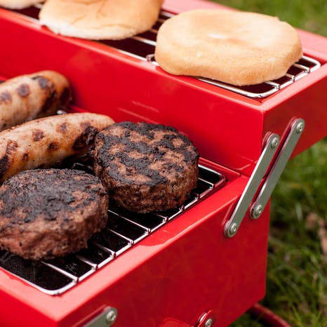BBQ Toolbox | Easy to use | Ready to go | Picnic or BBQ beach party